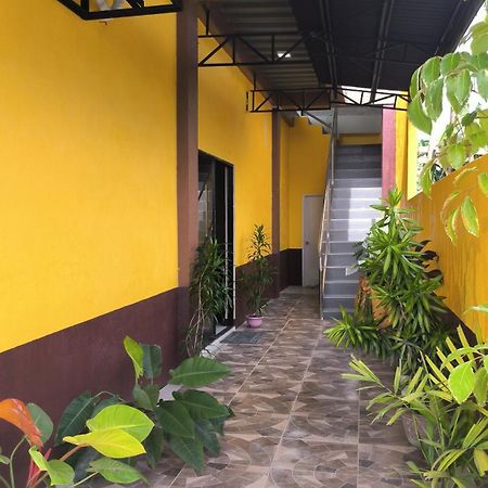 Eva'S Guest House Bais Luaran gambar